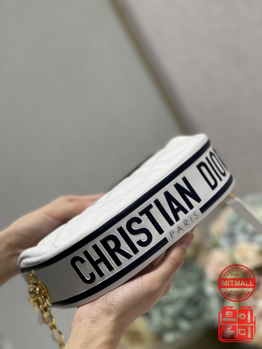 dior_xxxxx_big_00009.jpg