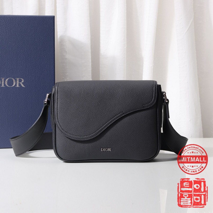 dior_xxxxx_big_00003.jpg