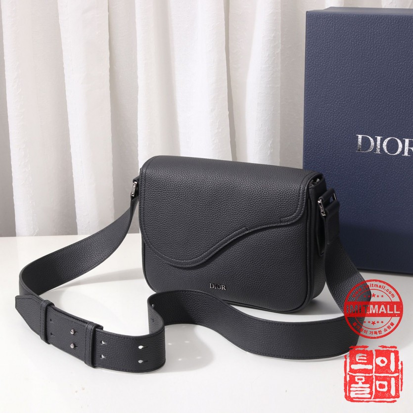 dior_xxxxx_big_00004.jpg