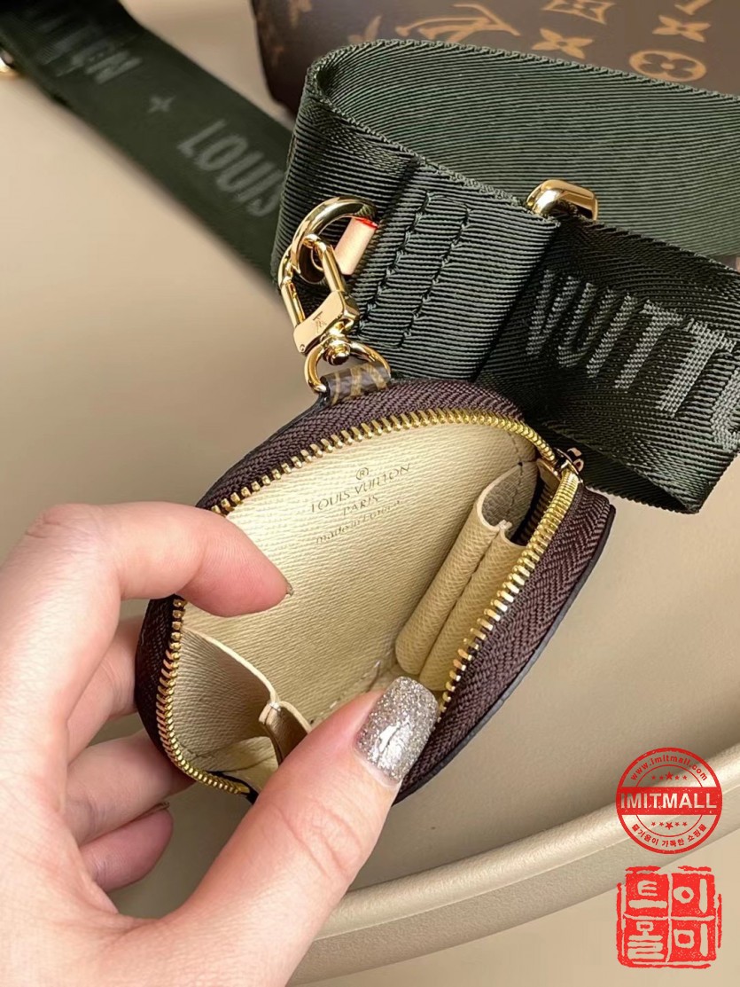 louis_vuitton_xxxxx_big_00009.jpg