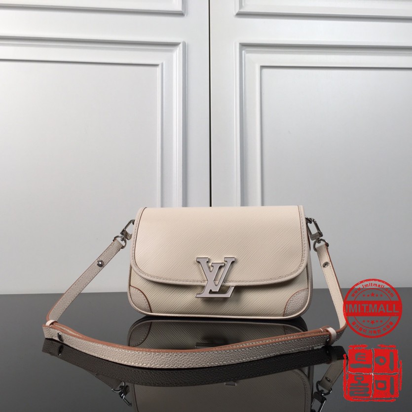 louis_vuitton_xxxxx_big_00002.jpg