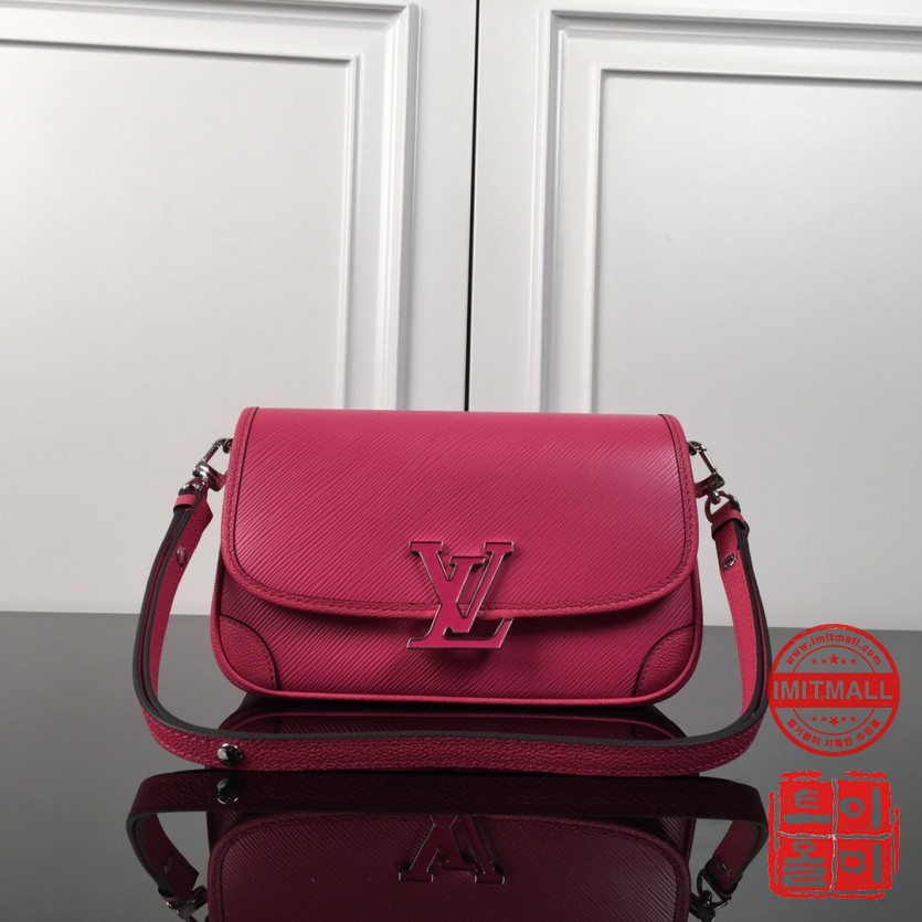 louis_vuitton_xxxxx_big_00005.jpg