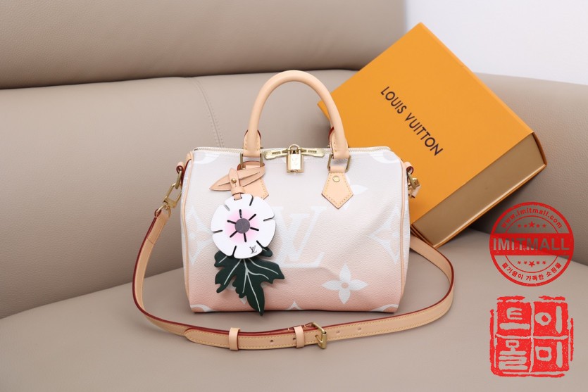 louis_vuitton_xxxxx_big_00001.jpg