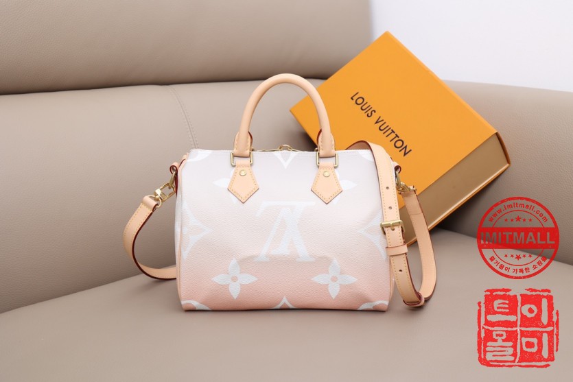 louis_vuitton_xxxxx_big_00002.jpg