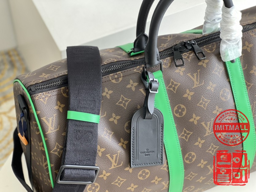 louis_vuitton_xxxxx_big_00002.jpg