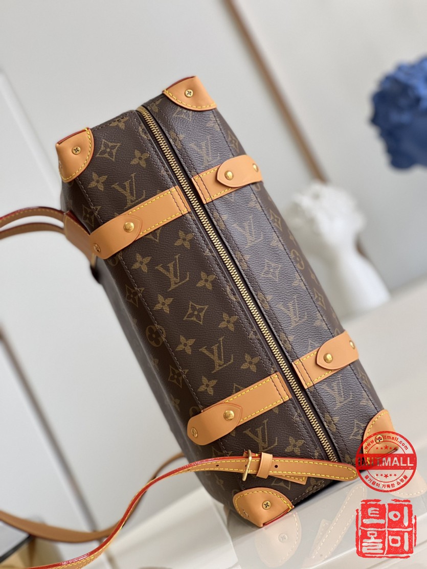louis_vuitton_xxxxx_big_00004.jpg