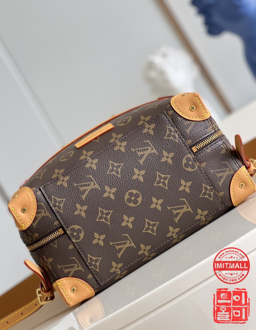 louis_vuitton_xxxxx_big_00007.jpg