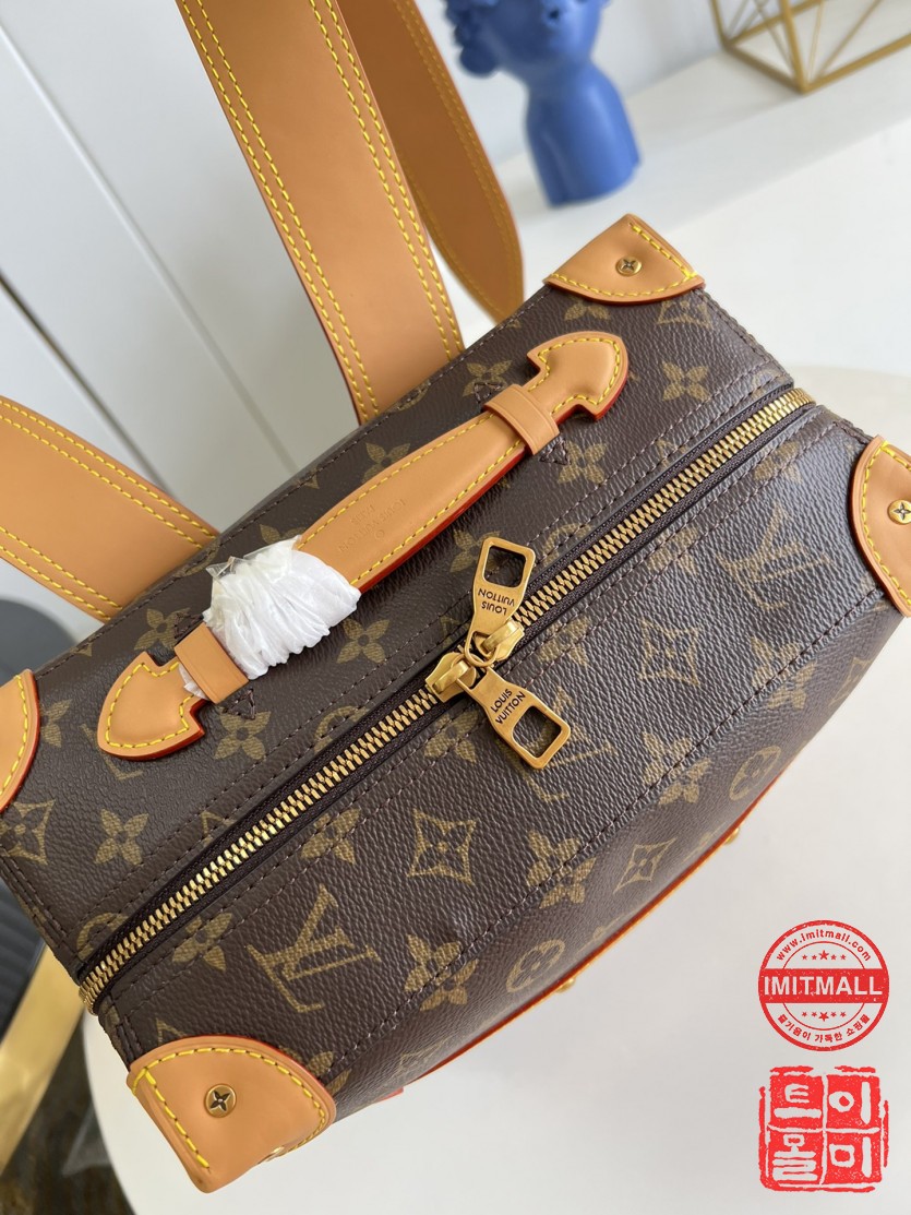 louis_vuitton_xxxxx_big_00008.jpg