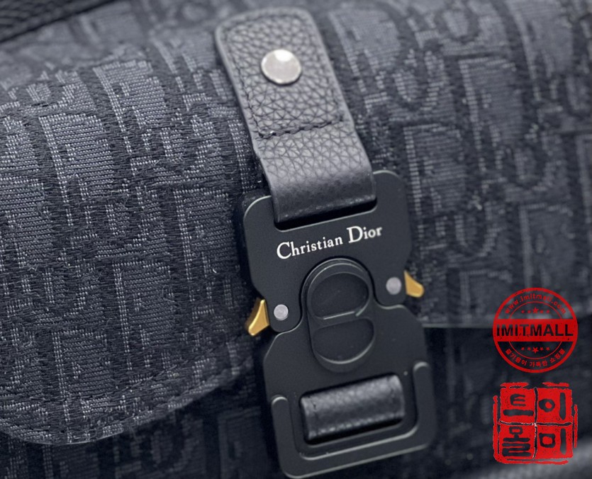 dior_xxxxx_big_00005.jpg
