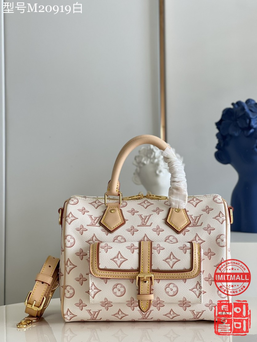 louis_vuitton_xxxxx_big_00001.jpg