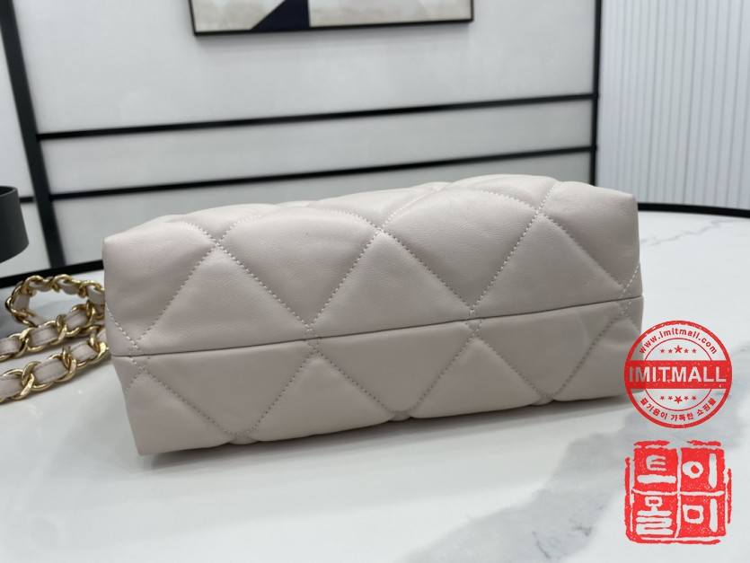 chanel_xxxxx_big_00006.jpg