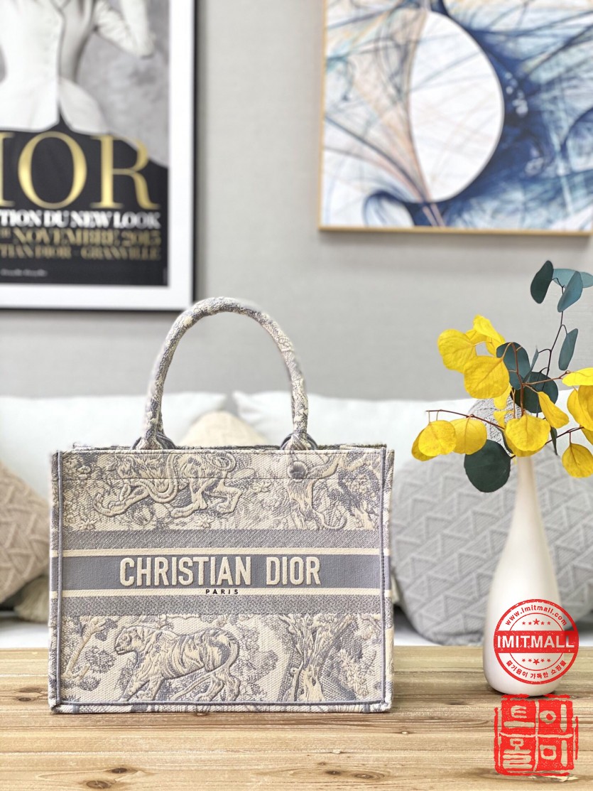 dior_xxxxx_big_00009.jpg