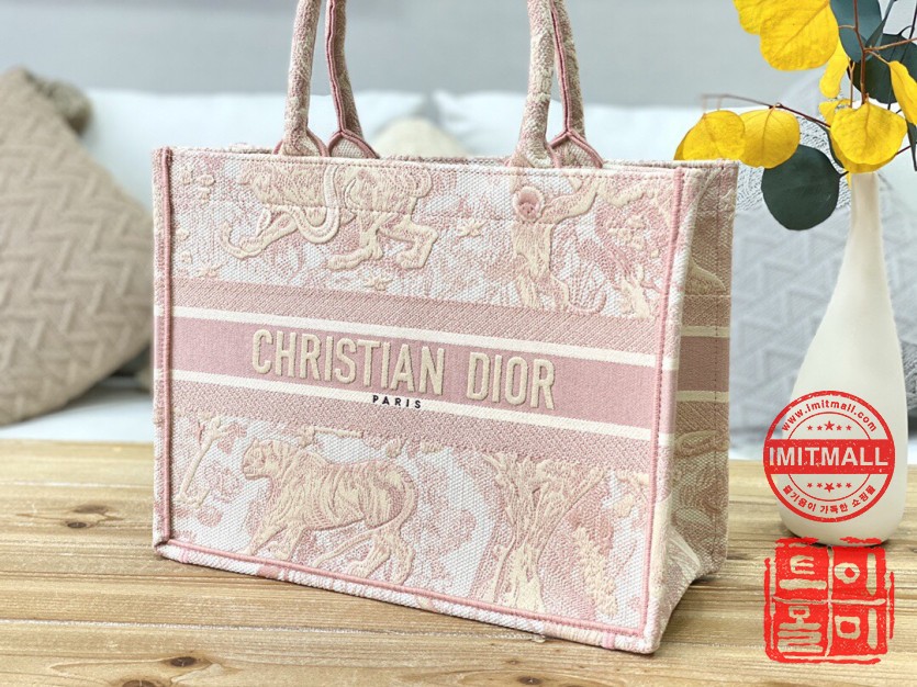dior_xxxxx_big_00007.jpg