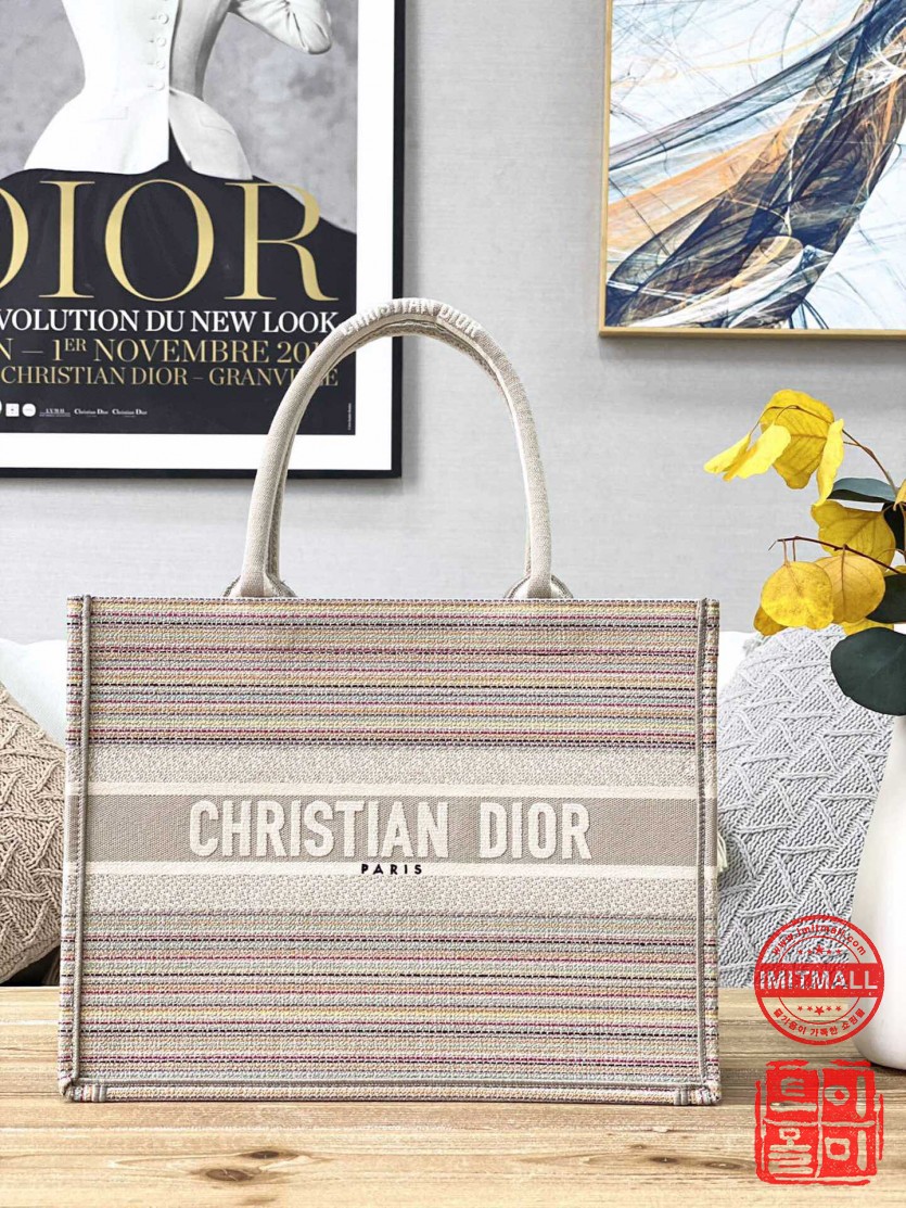 dior_xxxxx_big_00002.jpg