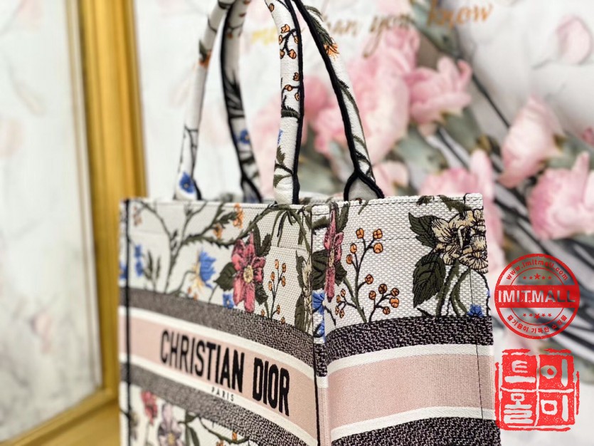 dior_xxxxx_big_00005.jpg