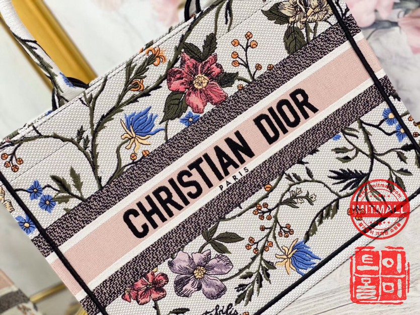 dior_xxxxx_big_00009.jpg