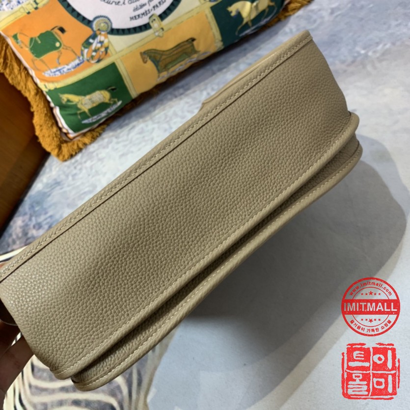 hermes_xxxxx_big_00008.jpg