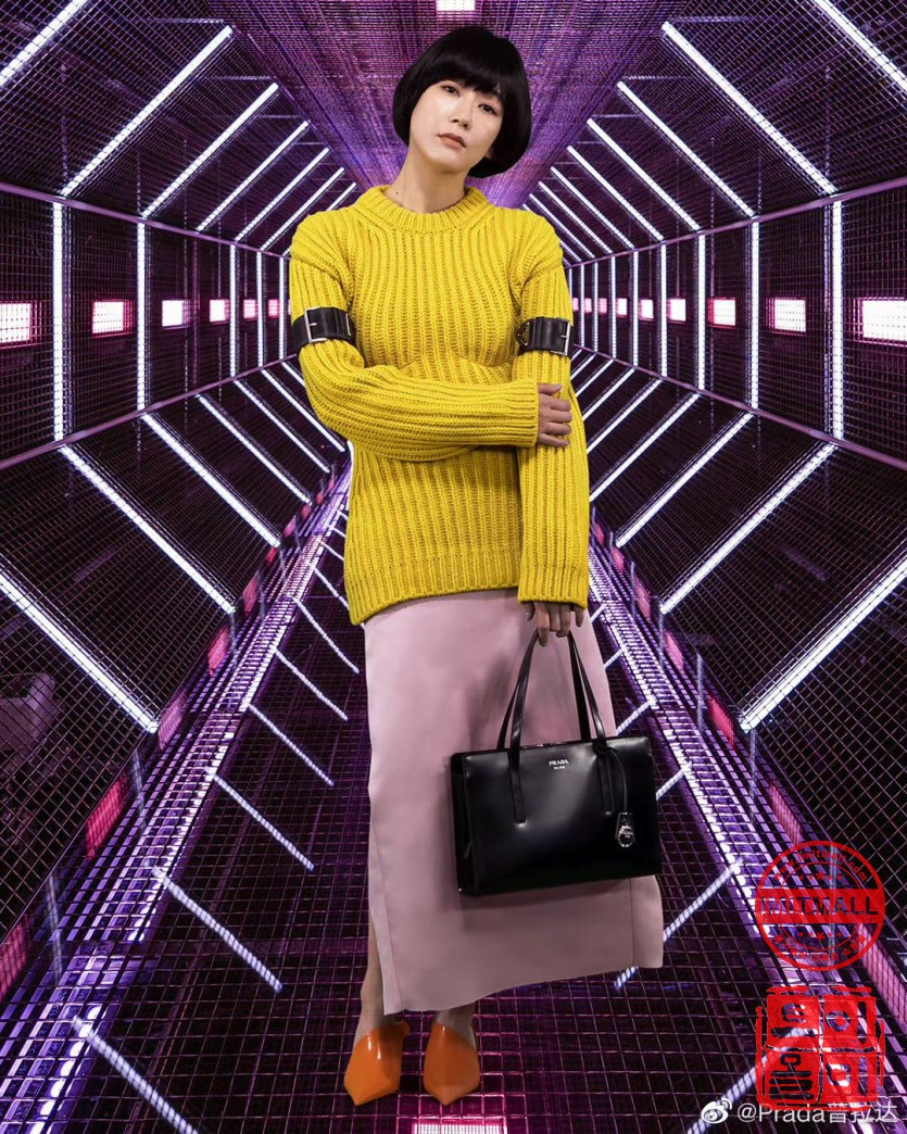 prada_xxxxx_big_00012.jpg