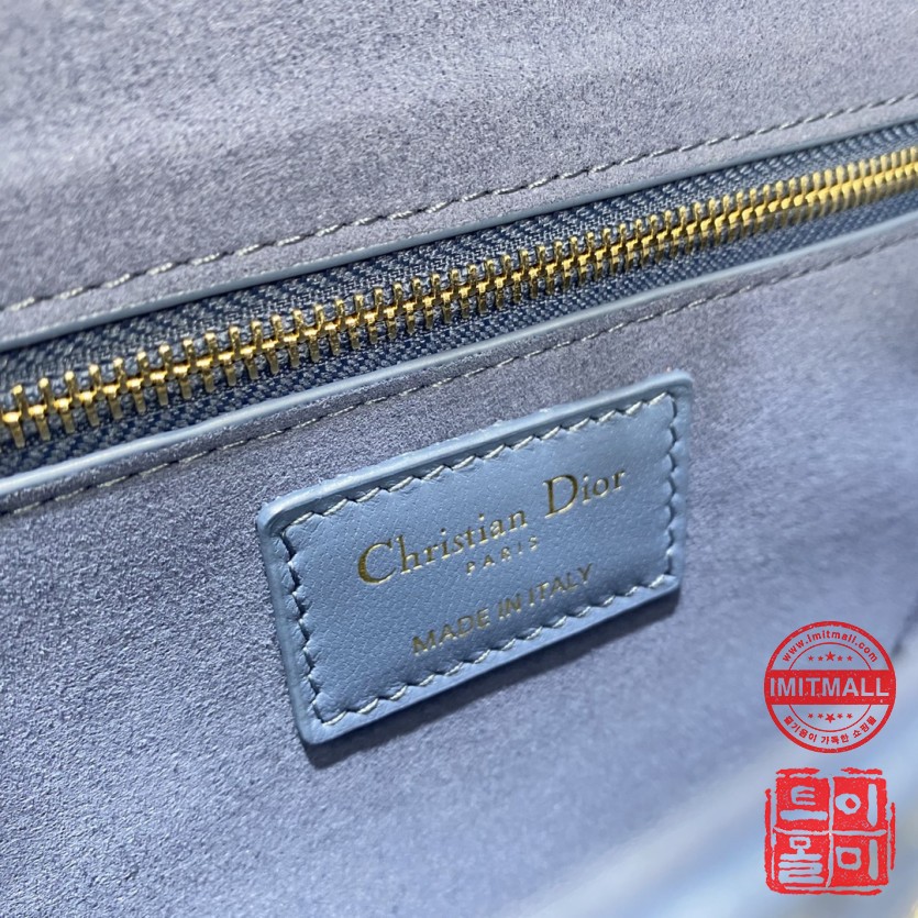 dior_xxxxx_big_00009.jpg
