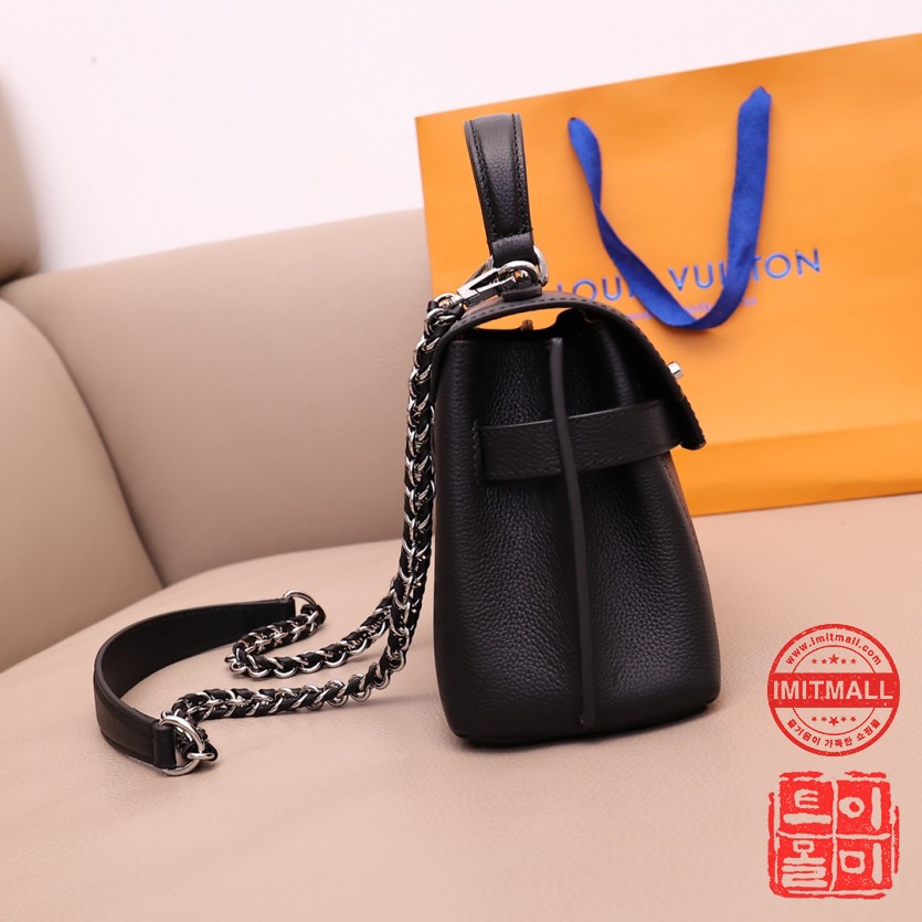 louis_vuitton_xxxxx_big_00004.jpg