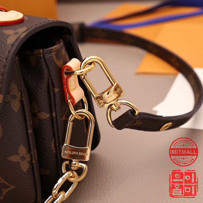 louis_vuitton_xxxxx_big_00017.jpg