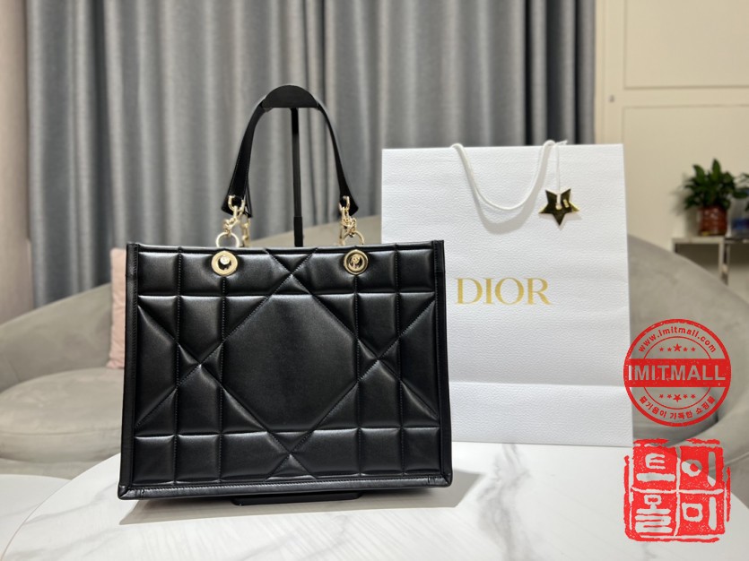 dior_xxxxx_big_00001.jpg