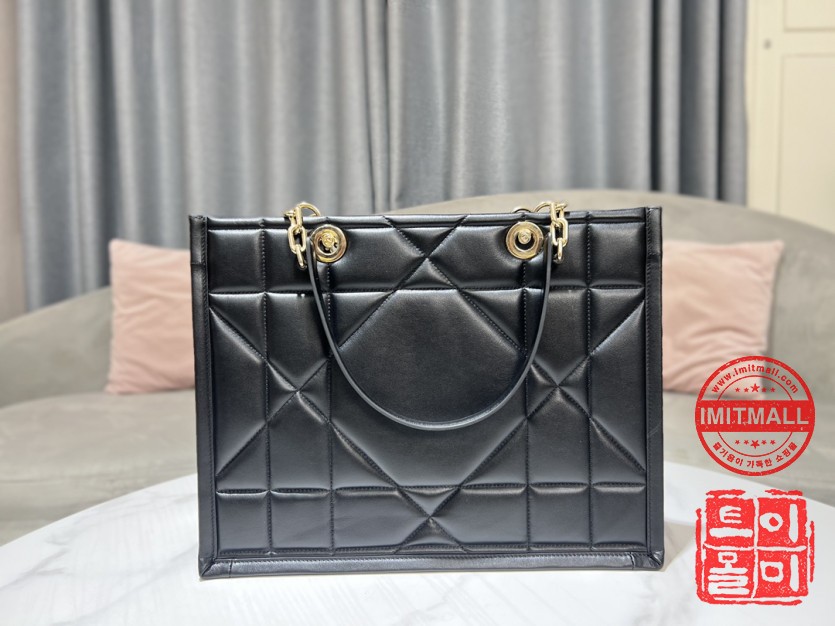 dior_xxxxx_big_00002.jpg