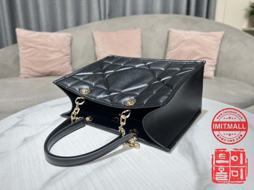 dior_xxxxx_big_00004.jpg