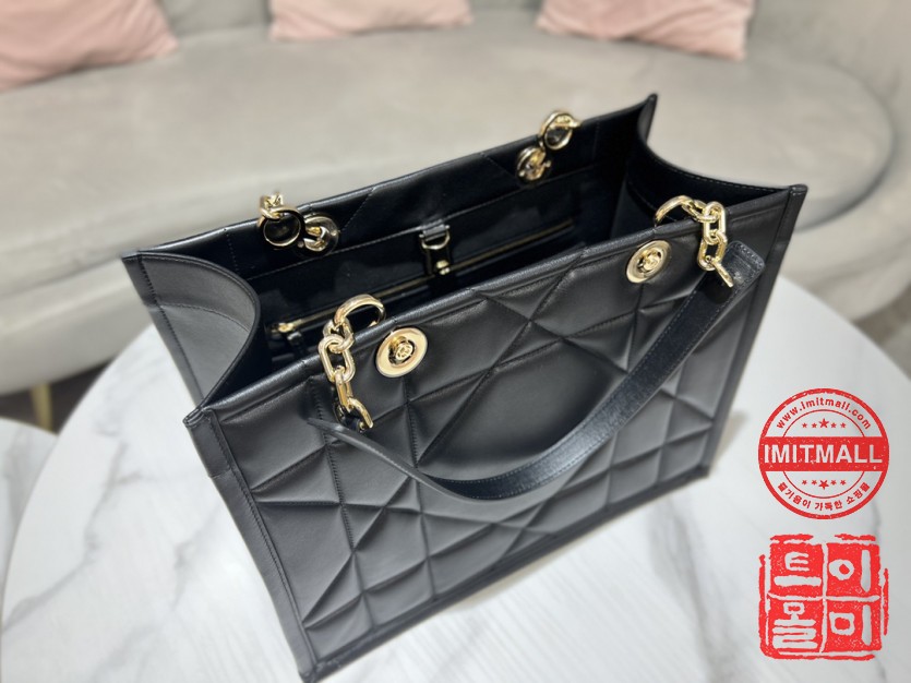 dior_xxxxx_big_00007.jpg