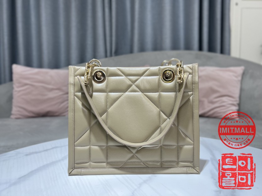 dior_xxxxx_big_00003.jpg