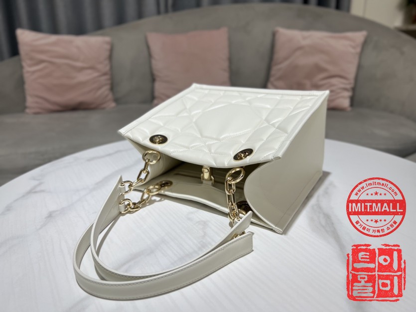 dior_xxxxx_big_00004.jpg