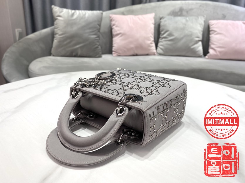 dior_xxxxx_big_00006.jpg
