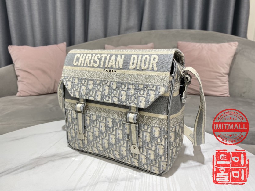 dior_xxxxx_big_00002.jpg