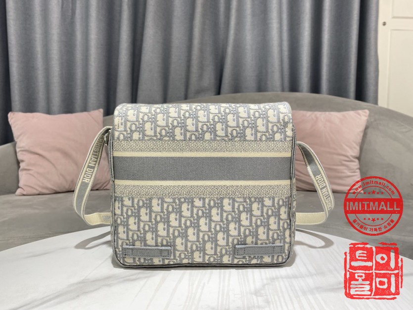 dior_xxxxx_big_00004.jpg