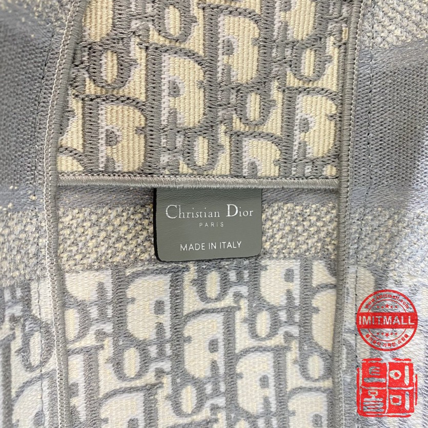 dior_xxxxx_big_00009.jpg