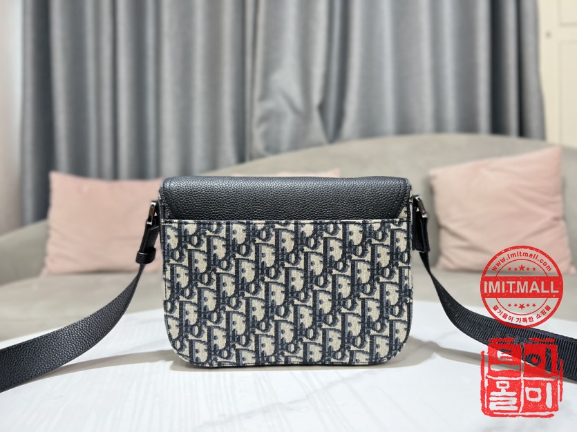 dior_xxxxx_big_00003.jpg