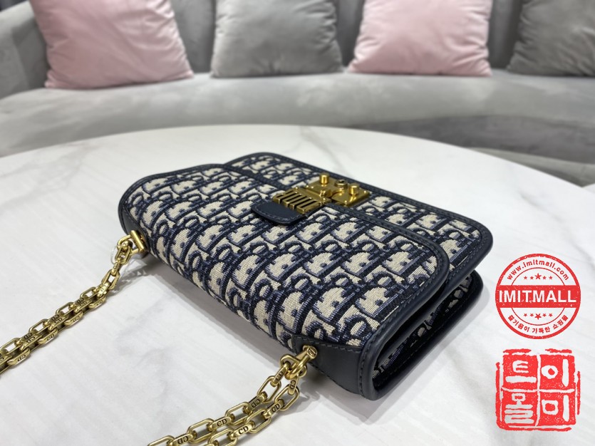 dior_xxxxx_big_00006.jpg