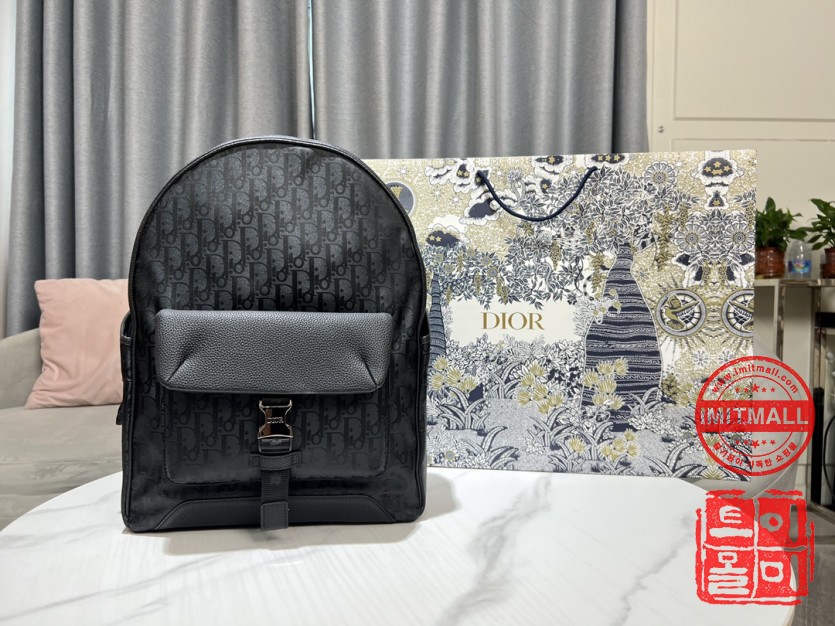 dior_xxxxx_big_00001.jpg