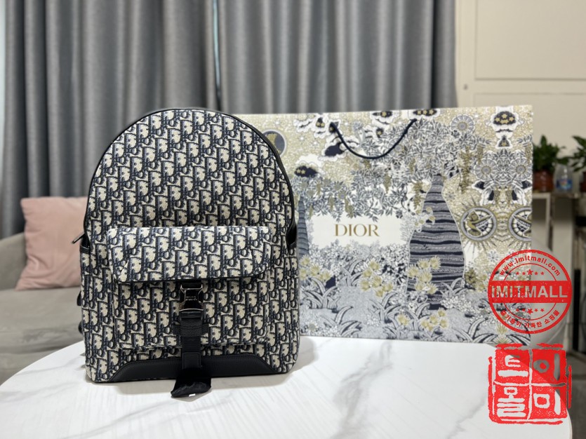 dior_xxxxx_big_00001.jpg