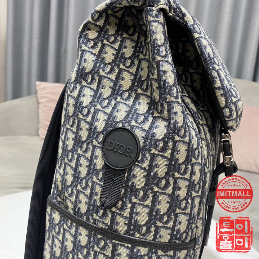 dior_xxxxx_big_00003.jpg