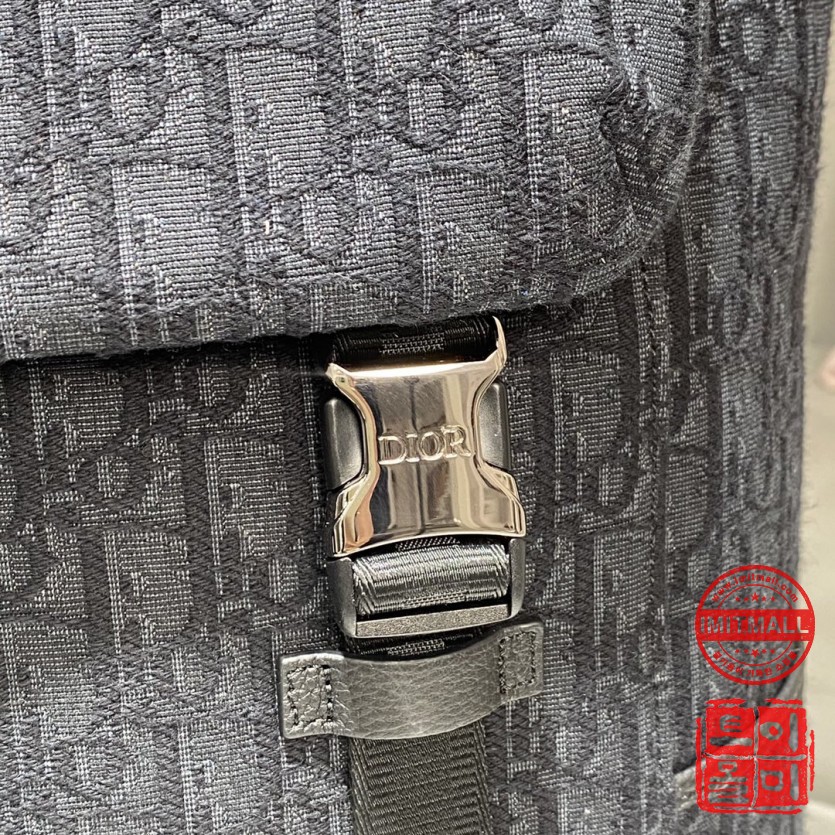 dior_xxxxx_big_00007.jpg