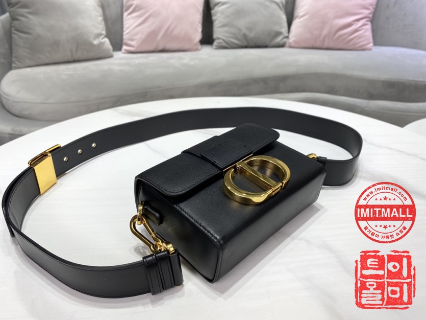 dior_xxxxx_big_00003.jpg