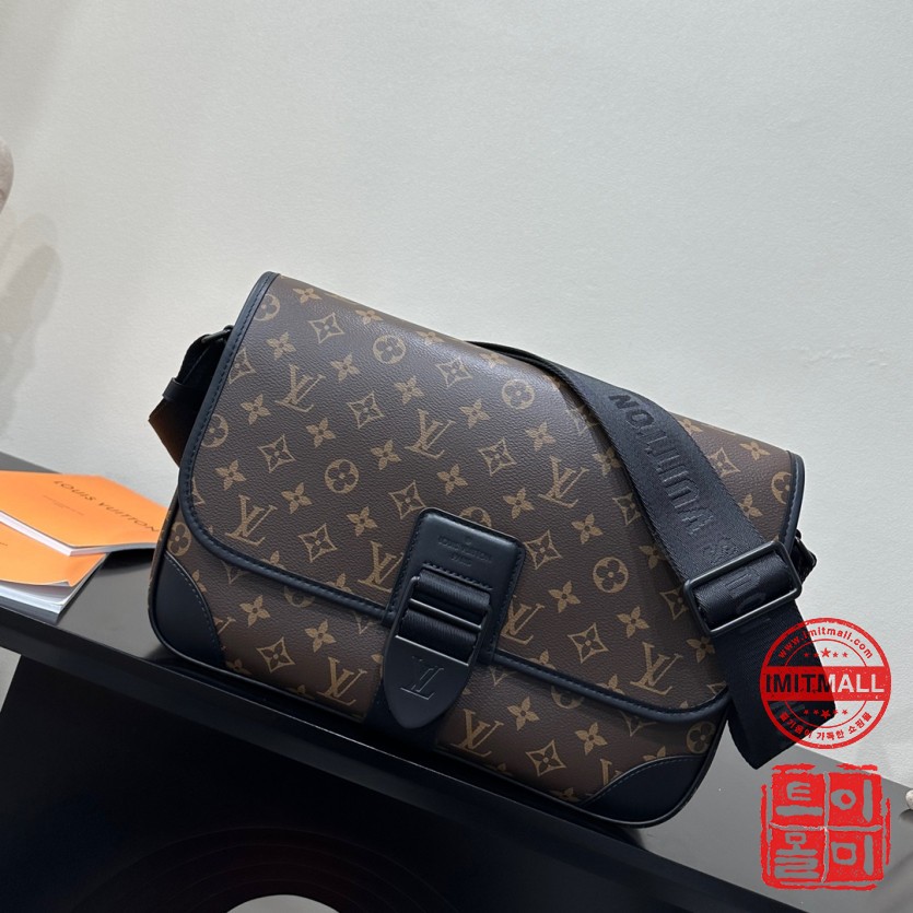 louis_vuitton_xxxxx_big_00001.jpg