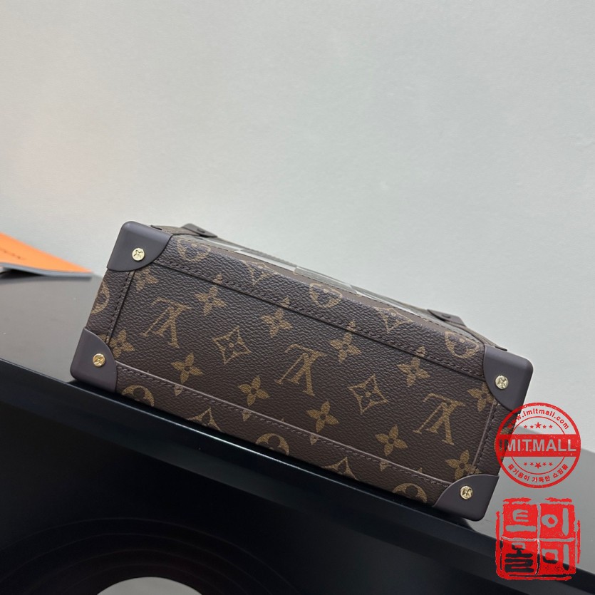 louis_vuitton_xxxxx_big_00004.jpg