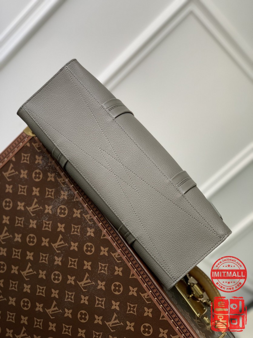 louis_vuitton_xxxxx_big_00004.jpg