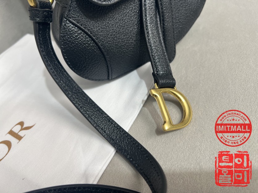 dior_xxxxx_big_00005.jpg