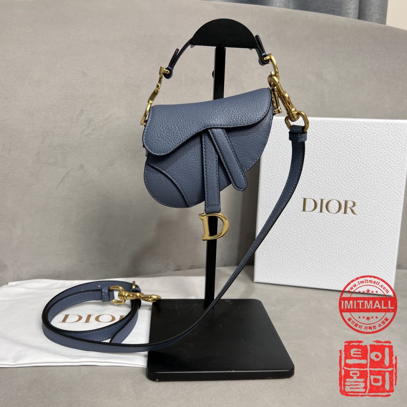 dior_xxxxx_big_00003.jpg