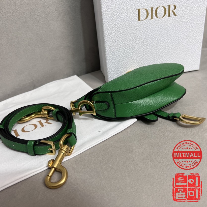 dior_xxxxx_big_00005.jpg