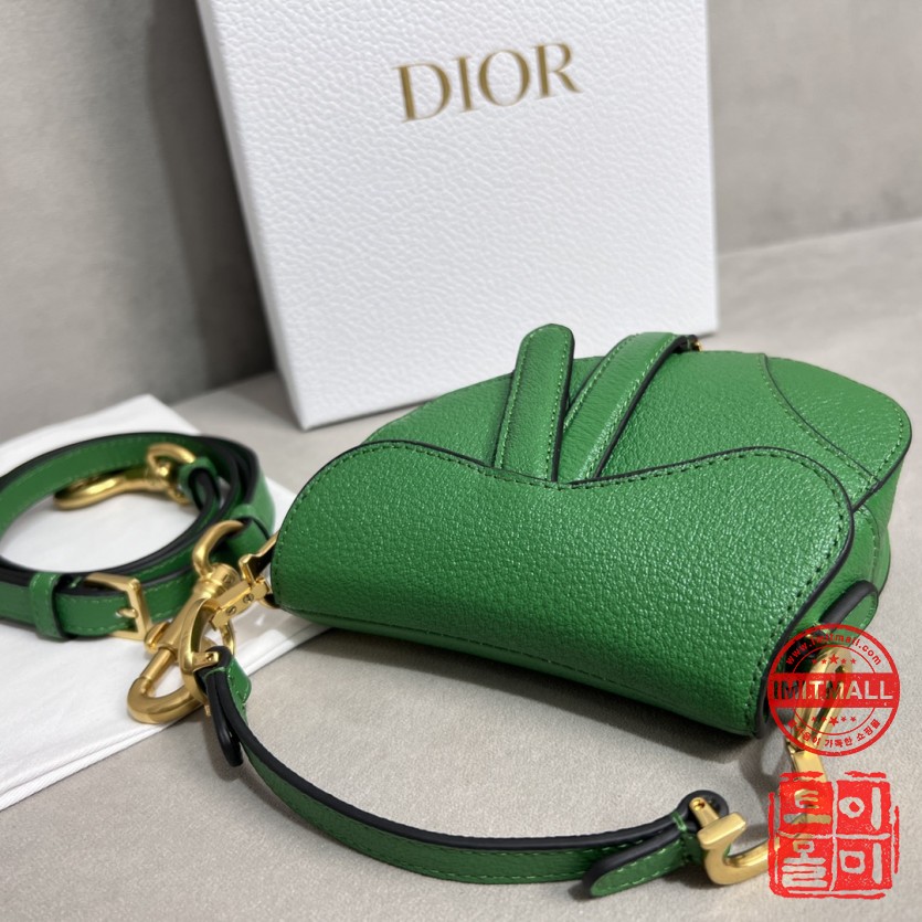 dior_xxxxx_big_00006.jpg