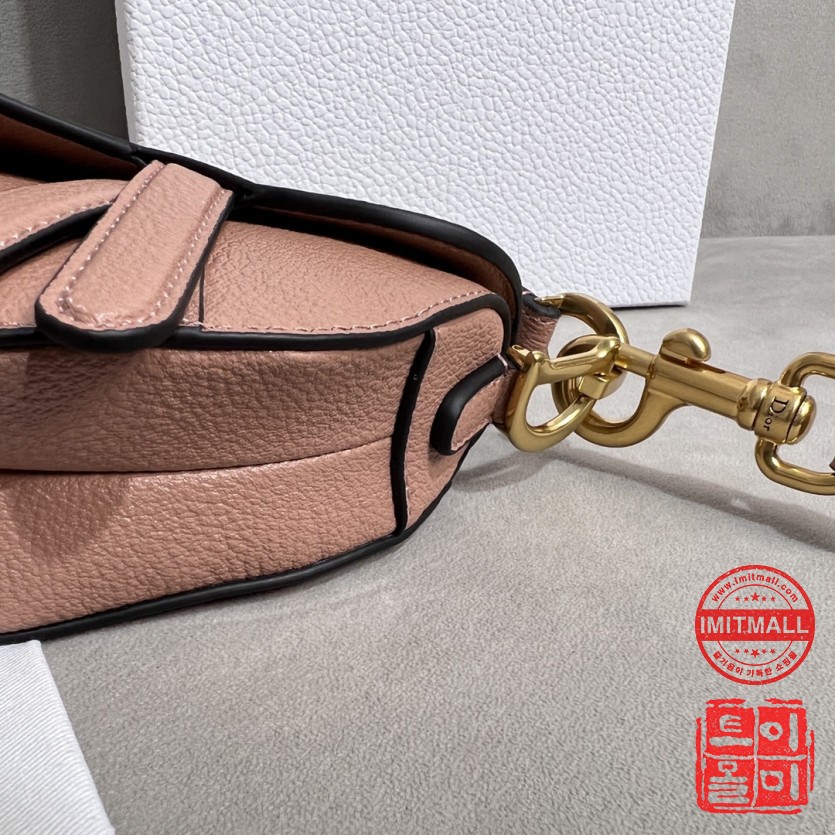 dior_xxxxx_big_00007.jpg